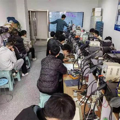 鄭州華人軟件設計學校UI設計課程介紹與軟件開發的融合之路